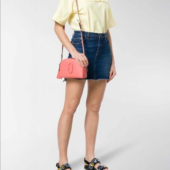 Marc Jacobs Small Shutter Camera Bag - Coral Pink - Picture 3 of 8